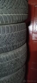 225/45 R17 zimní pneu