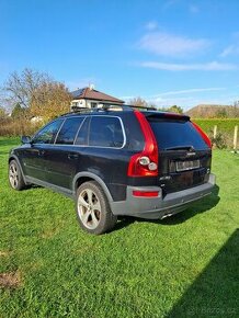 Volvo xc90 v8