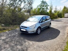 Ford S-Max 2.0 TDci 103 Kw,7-místné,Tažné zařízení