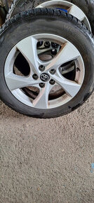 ALU kola Toyota + pneu Nokian 215/60, R17, H96