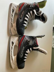 Brusle Bauer Vapor X2,9 JR vel. 1,5 EE