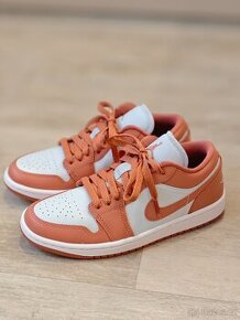 AIR JORDAN 1 LOW vel.36,5