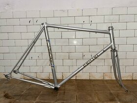 Vintage ocelový rám Priori Italy / Campagnolo - 1