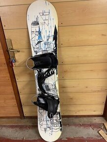 Snowboard STUF 147 cm+ vázání+boty