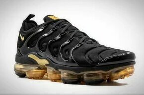 NIKE Air VaporMax PLUS 2019 "Black/Gold"