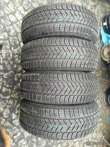 215/55/18 zimni pneu PIRELLI 215 55 18