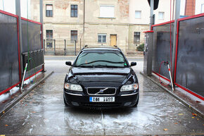 Volvo V70 2.4 D5 136kw