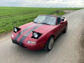 Mazda MX-5 NA Miata 1,6 85kW rok 1993