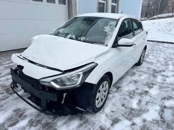 Hyundai i20 2017 1.2 55 kw dily s auta