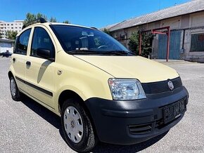 FIAT PANDA 1.2i 40kw VELMI PĚKNÝ STAV PO SERVISU NOVÁ STK