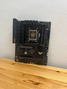 ASUS TUF GAMING B650-PLUS WIFI Socket AM5 Funkční,Záruka