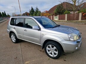 Nissan X trail 2.5 benzin 4x4 121 kw - automat - tažné