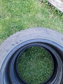 205/55 R17 Zimní pneu nokian 2x - 1