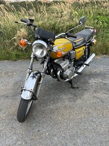 Suzuki gt 380 - 1