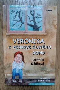 Veronika z pískově žlutého domu