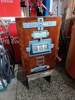 Starý výherní automat NOVAMAT 1952, art Deco, funkční