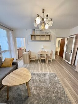 Pronájem bytu 3+1, 60 m2 - Praha - Karlín, ev.č. N07789