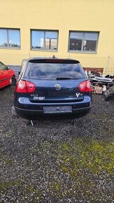 Volkswagen golf 5 1.6 mpi - 1