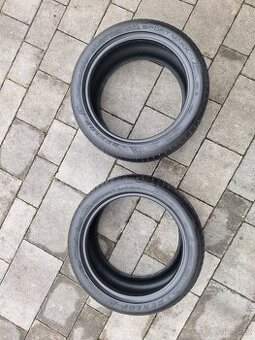 Prodám letni pneu zn.  Dunlop 235/45 ZR17 - 1