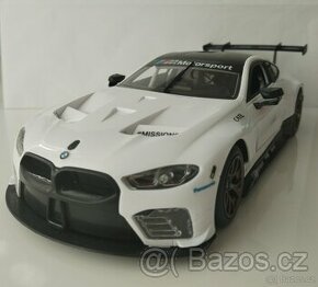 BMW M8 1:18 - 1