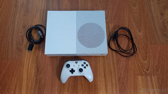 XBOX ONE S 500GB