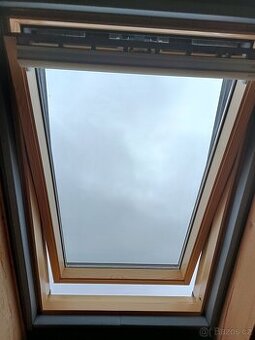 Velux 4x GLL MK06 (78x118) a 1x GLL MK04 (78x98)