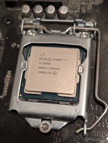 Intel Core i7-9700 @ 3.0GHz