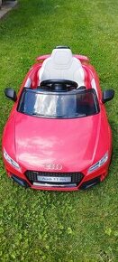 Dětské elektrické auto Audi TT RS