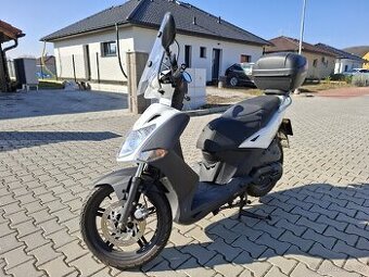 PRODÁM skútr KYMCO Agility 125 - 1