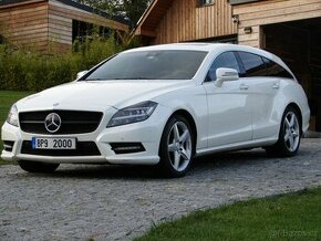 Mercedes-Benz CLS  350 AMG 4matic Full /  diamond white