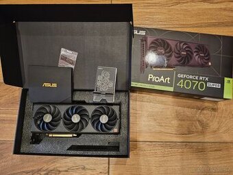 ASUS PROART RTX 4070 SUPER O12G - OC