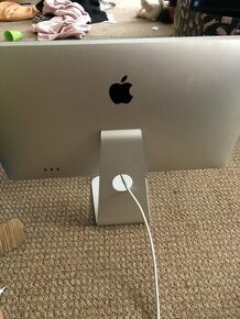 apple monitor