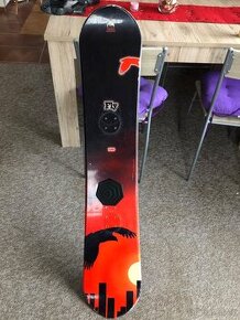 Prodám snowboard 130cm