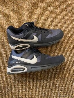 Nike AirMax command vel.46