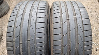 Letní pneu 235/40/19 Hankook