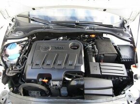 Engine / Motor CFH CFHC 2.0TDI 103KW Octavia 2