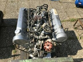 Motor Mercedes-Benz M 116.983 – 3.5 V8