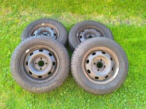 Zimní pneu 175/70 R13 s diskem 4x100