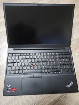 Lenovo Thinkpad E15 gen 4 - V ZÁRUCE