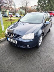 Volkswagen Golf V 1,6i