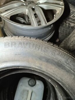 Koupím 1 ks  Barum bravuris 3 , 205/55 R16