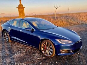 Tesla model S P 100D - perfektní stav - nabíjení zdarma