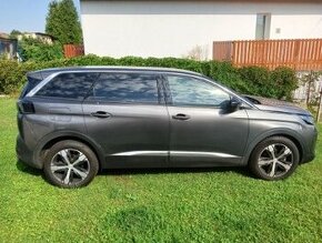 Prodám 5-místný Peugeot 5008, odpočet DPH ...