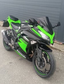 Kawasaki Ninja 300