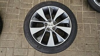 Letní Sada Alu 5x114.3 235/45 R18 Kia