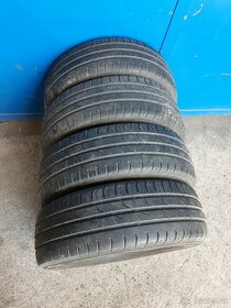 pneu 185/60 R 15 Continental