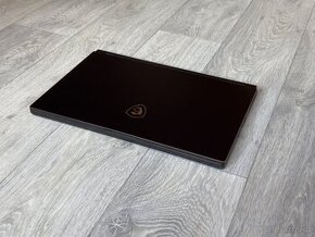 MSI GS65 Stealth thin 8RF