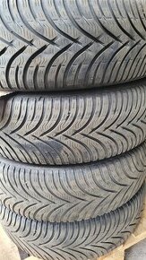 Pneumatiky zimní 195/65 R15