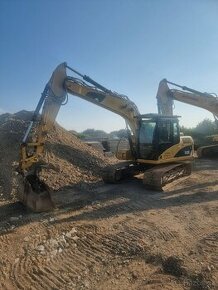 Bagr Caterpillar 312 DL