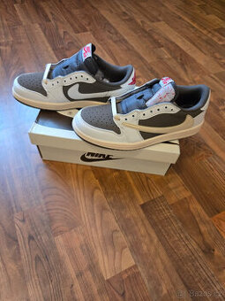 Nike Jordan 1 Retro Low OG SP Travis Scott - NOVE- SLEVA►